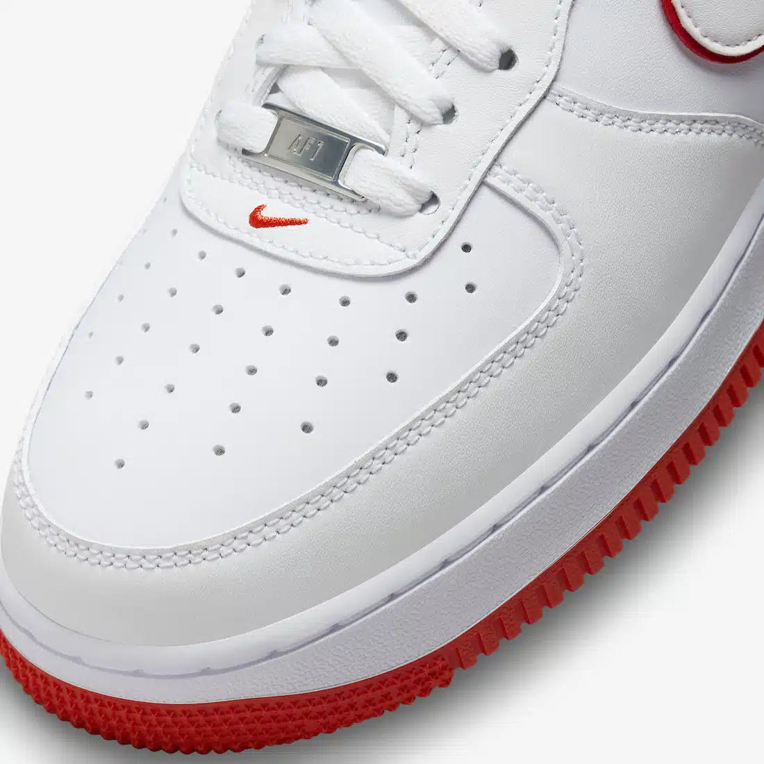 Nike Air Force 1 Low Picante Red