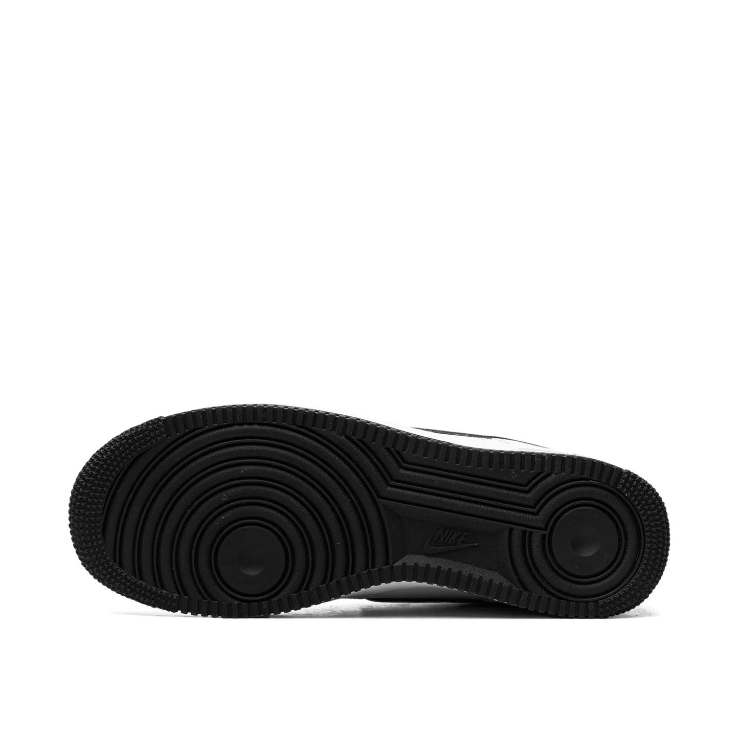 Court Classic Low – White & Black