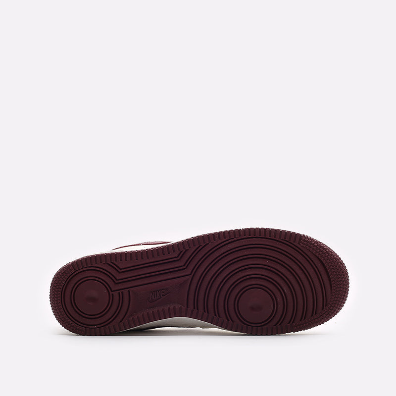 Court Luxe Low – Dark Beetroot
